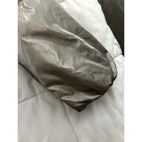 Moncler Men’s Puffer Metallic Silver Winter Jacket Size Small - Picture 12 of 14